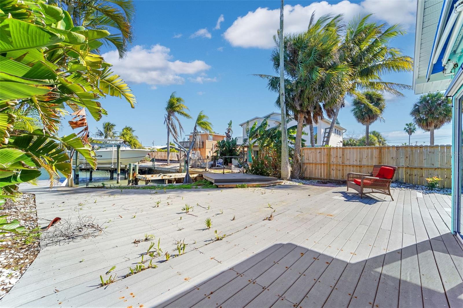 Image 20 of 28 For 14555 Bayshore Drive