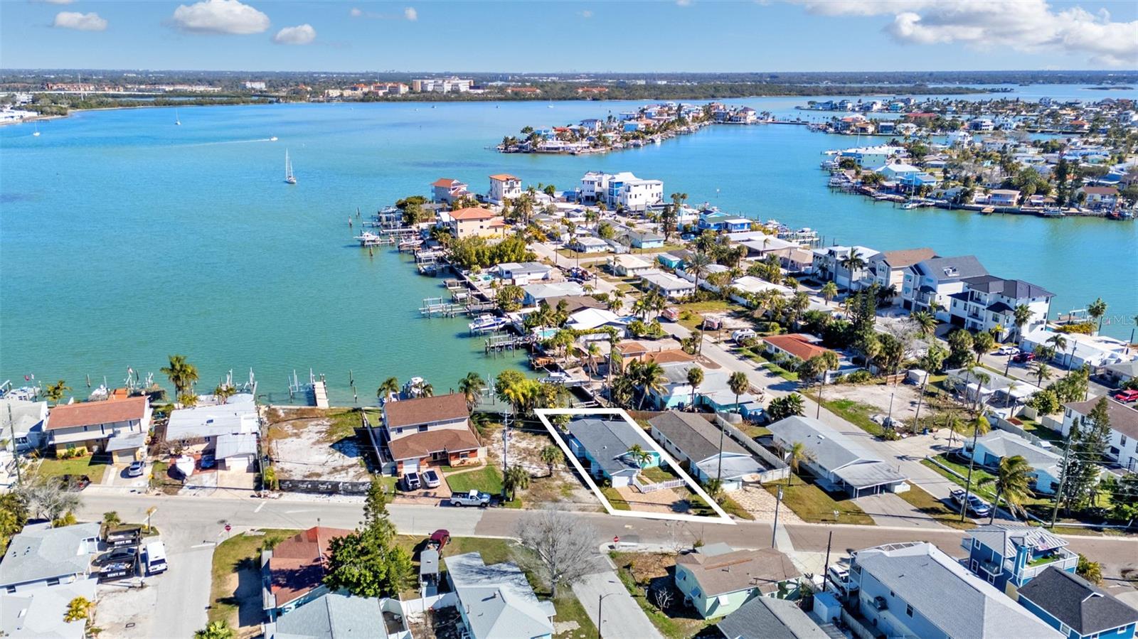 Image 26 of 28 For 14555 Bayshore Drive