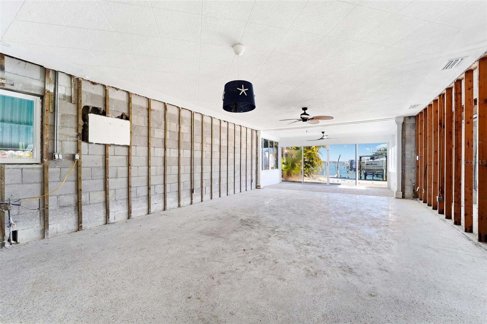 Image 7 of 28 For 14555 Bayshore Drive