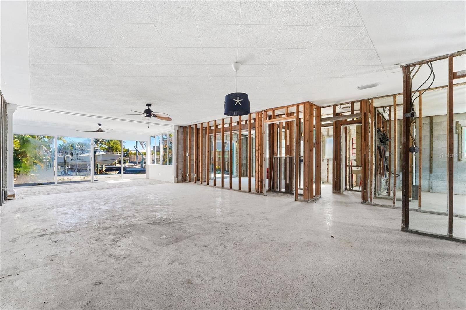 Image 8 of 28 For 14555 Bayshore Drive