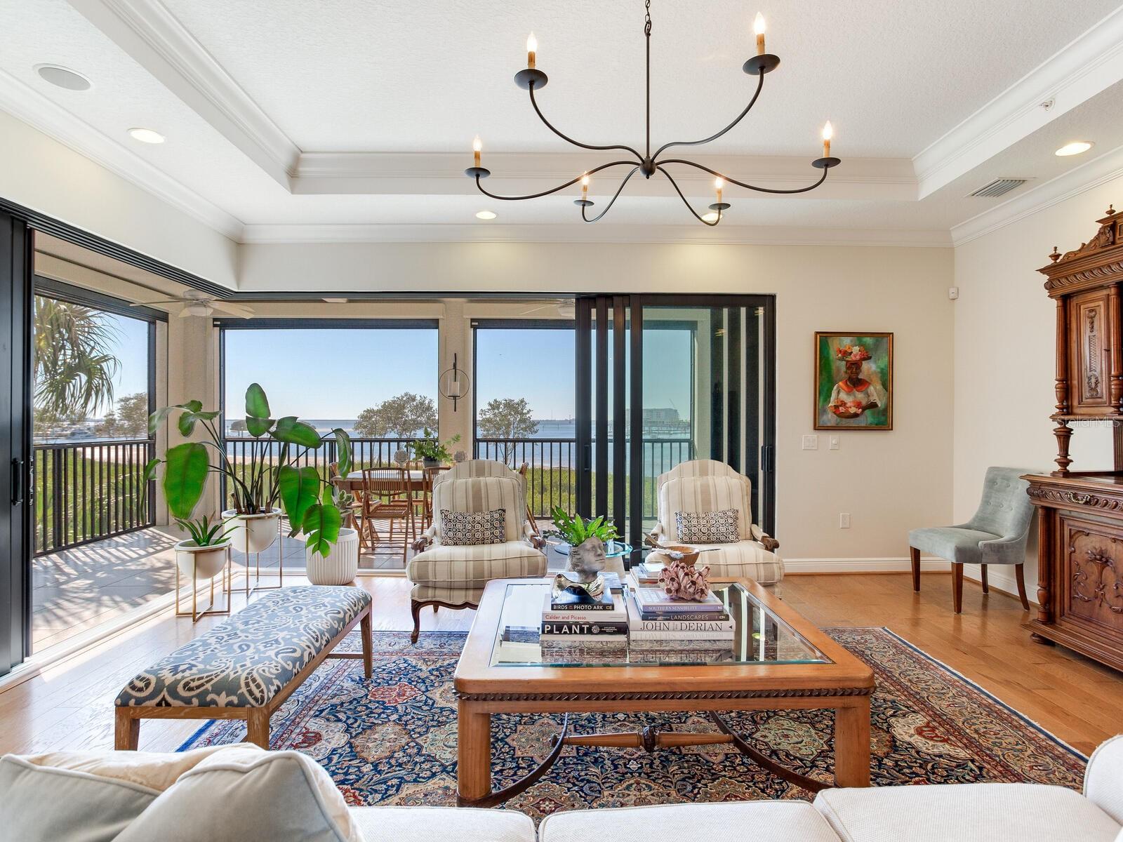 Image 11 of 88 For 5707 Yeats Manor Drive 201