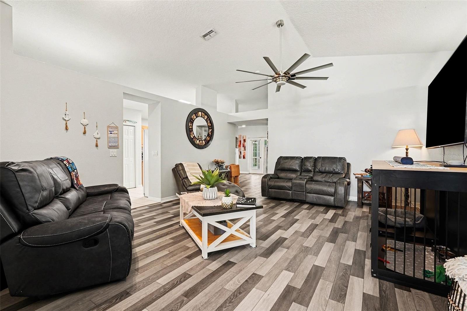 Image 11 of 30 For 11428 Dorian Court