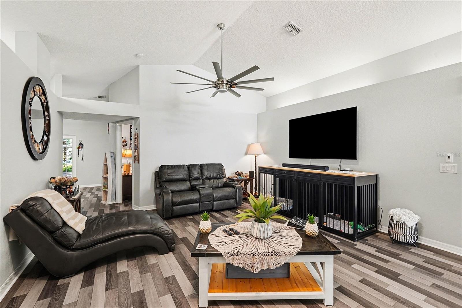 Image 12 of 30 For 11428 Dorian Court