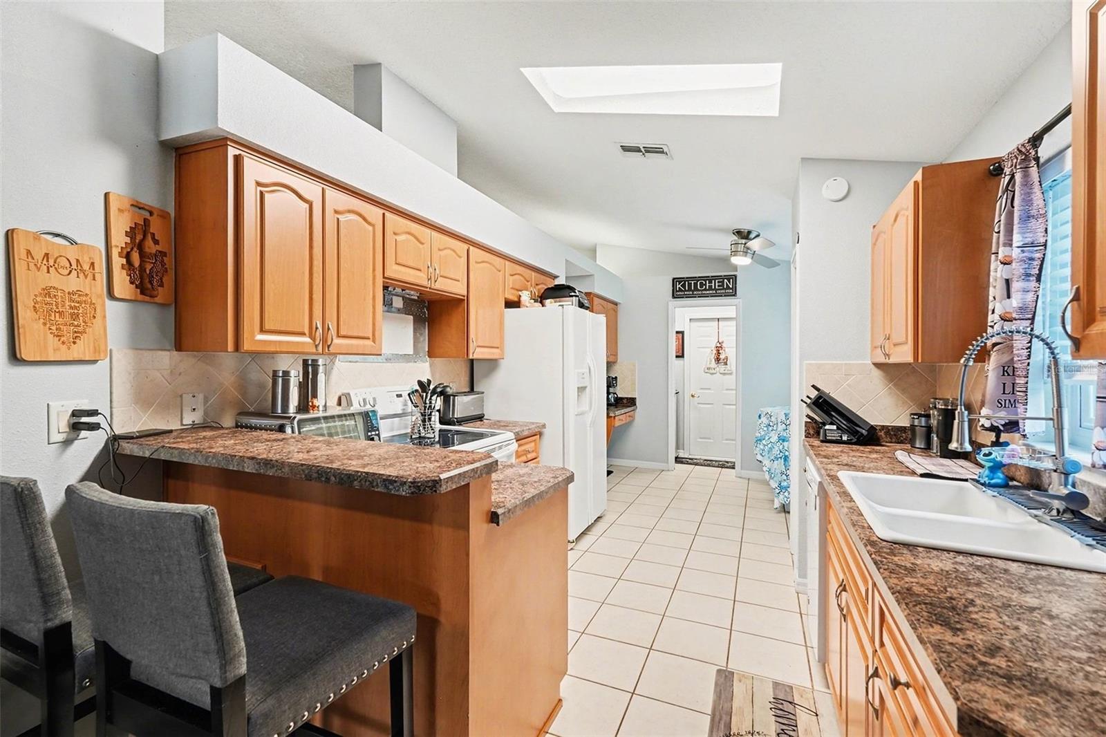 Image 15 of 30 For 11428 Dorian Court