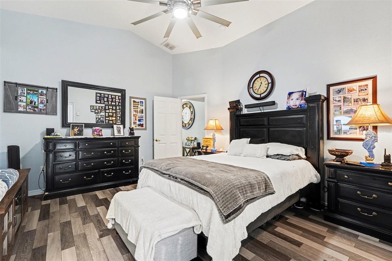 Image 19 of 30 For 11428 Dorian Court