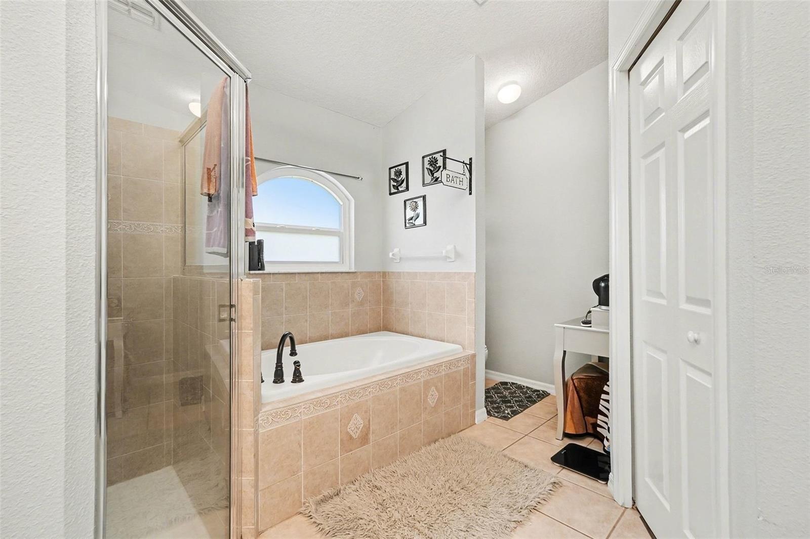 Image 22 of 30 For 11428 Dorian Court