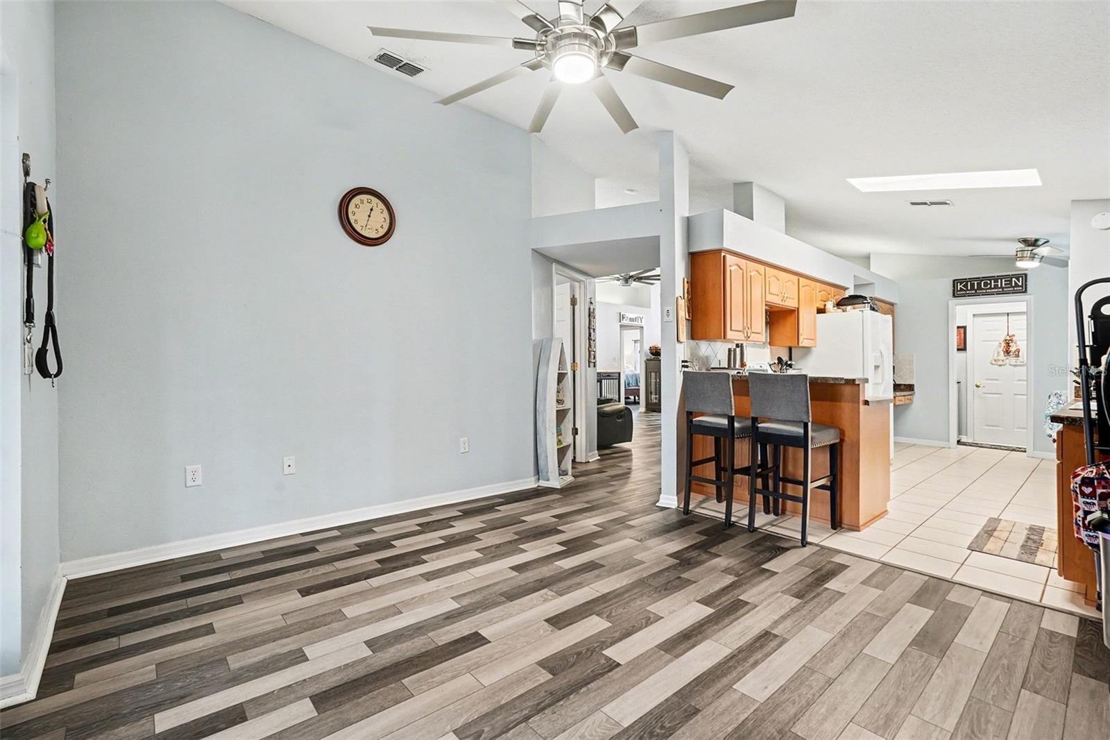 Image 6 of 30 For 11428 Dorian Court