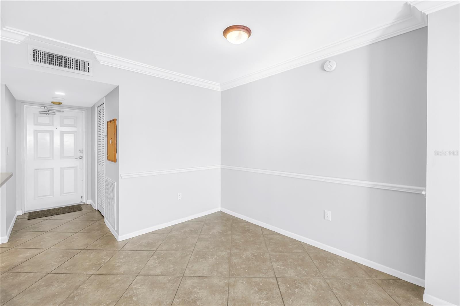 Image 12 of 66 For 5108 Brittany Drive S 405