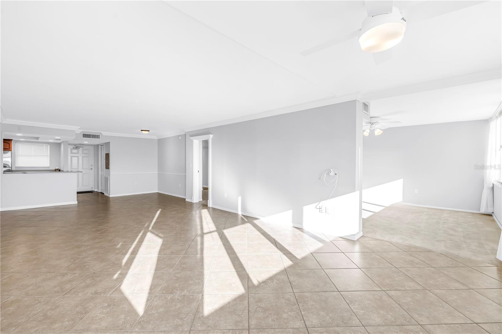 Image 15 of 66 For 5108 Brittany Drive S 405