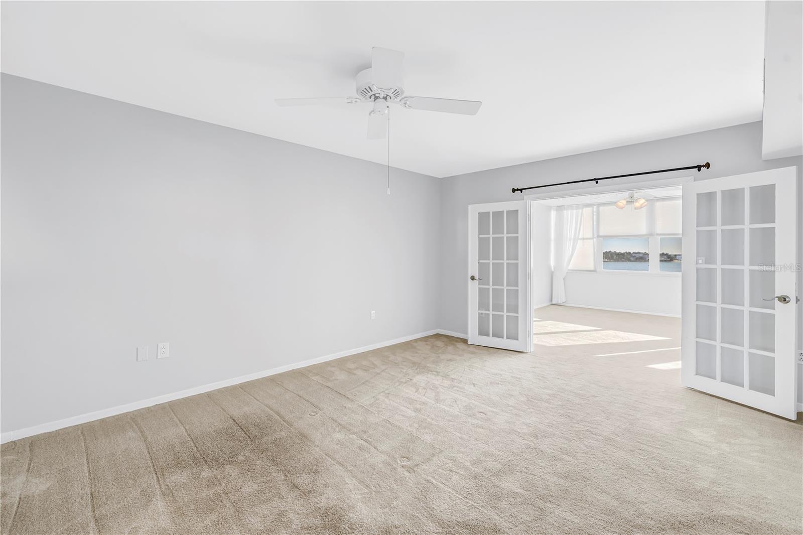 Image 24 of 66 For 5108 Brittany Drive S 405