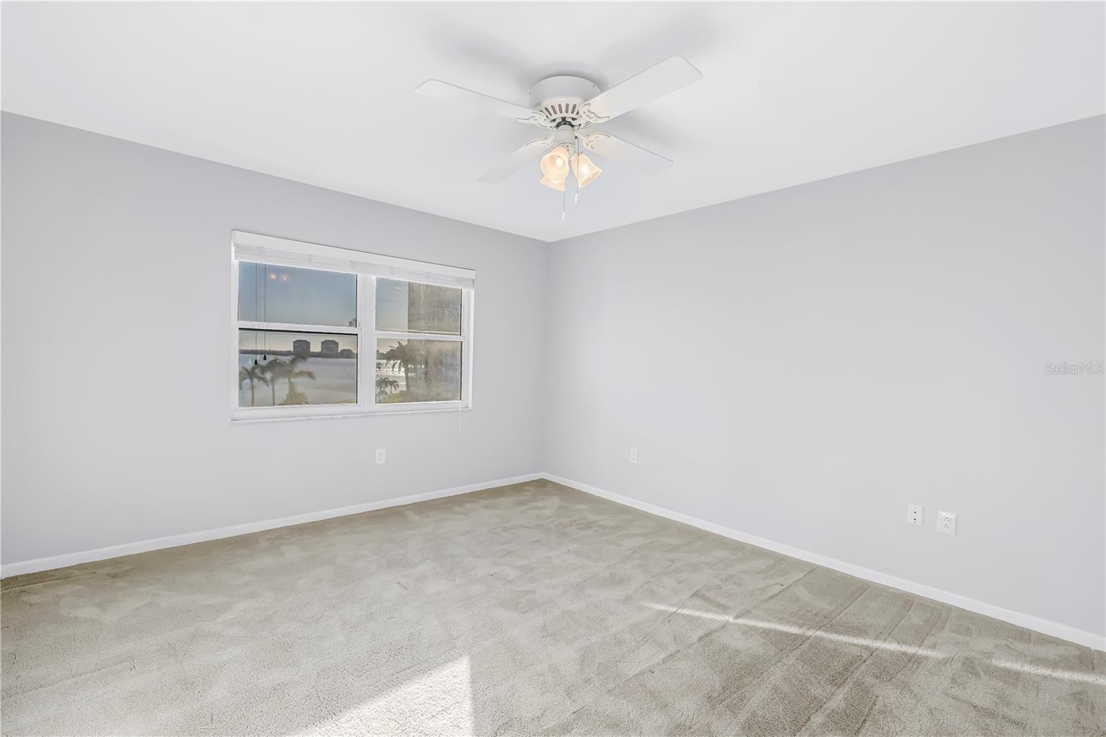 Image 34 of 66 For 5108 Brittany Drive S 405