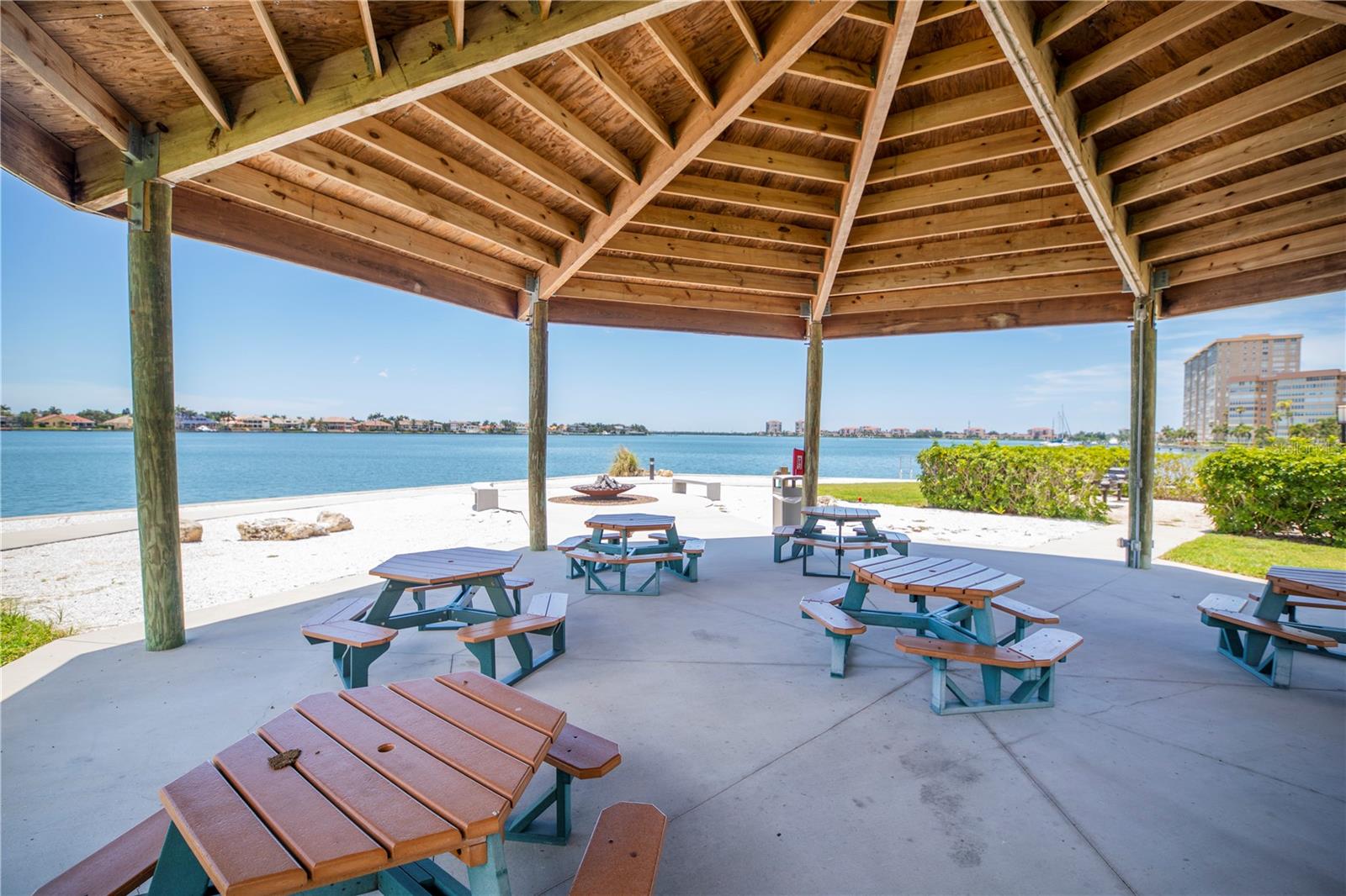 Image 56 of 66 For 5108 Brittany Drive S 405