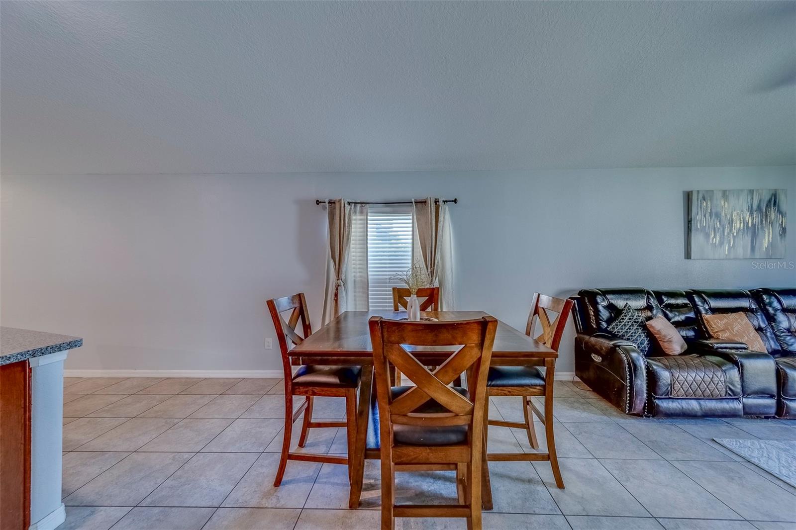 Image 16 of 61 For 10222 Cool Waterlily Avenue