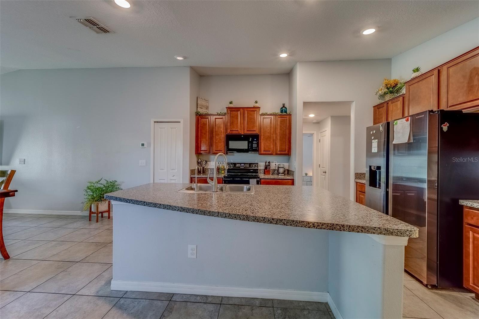 Image 2 of 61 For 10222 Cool Waterlily Avenue