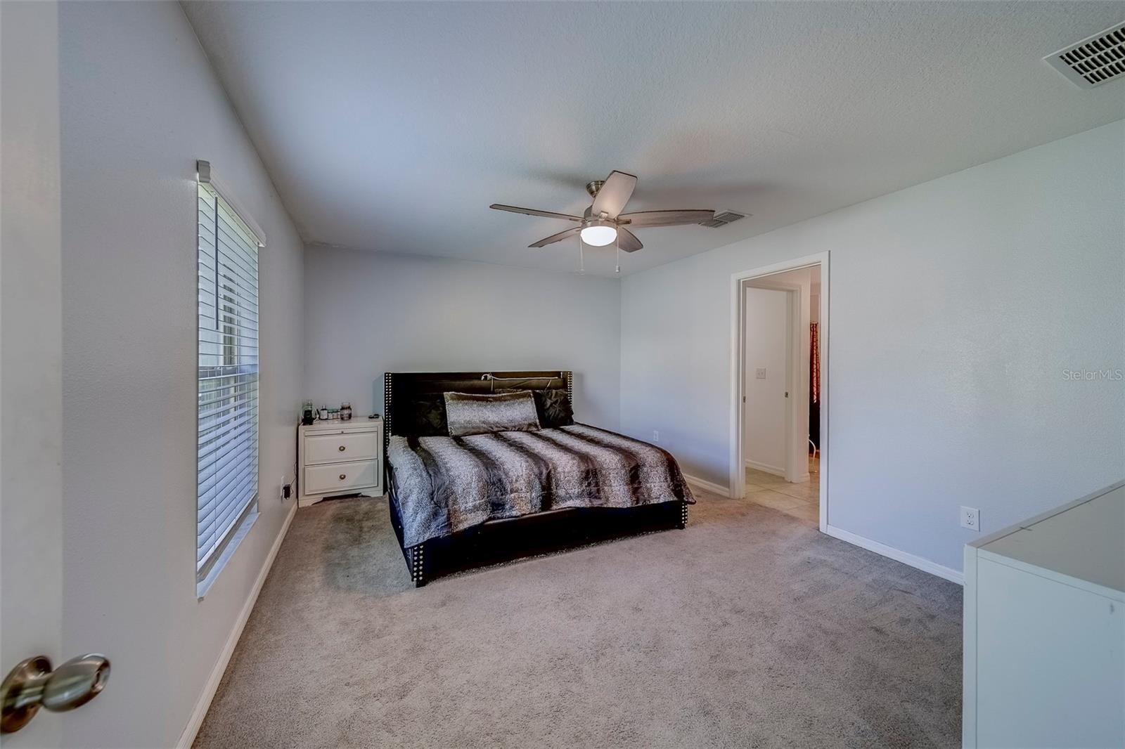 Image 28 of 61 For 10222 Cool Waterlily Avenue