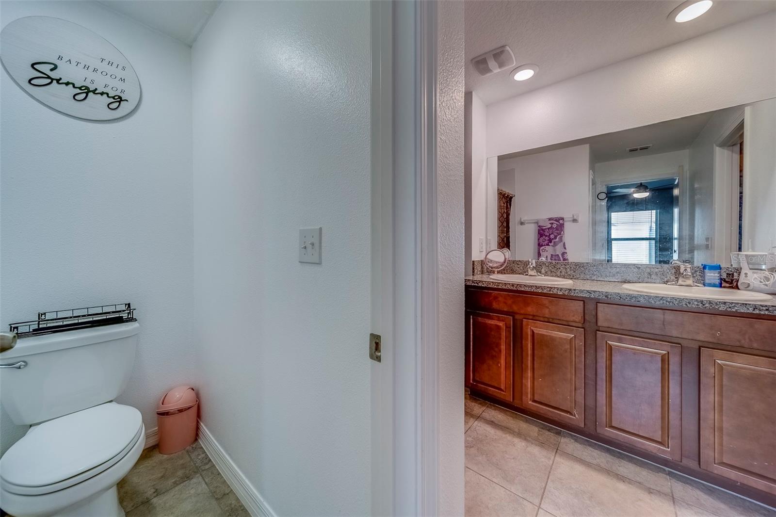 Image 31 of 61 For 10222 Cool Waterlily Avenue