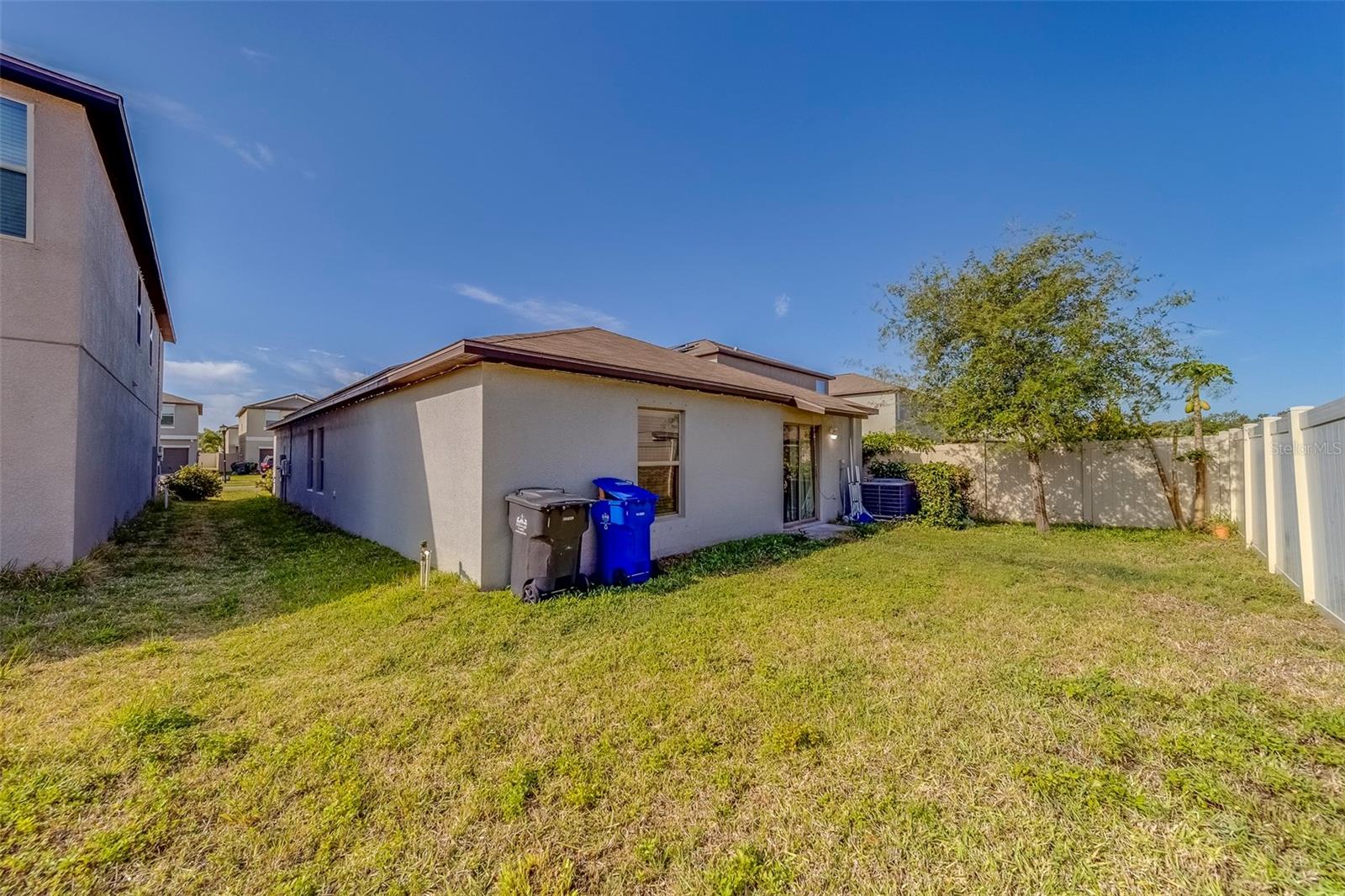 Image 38 of 61 For 10222 Cool Waterlily Avenue