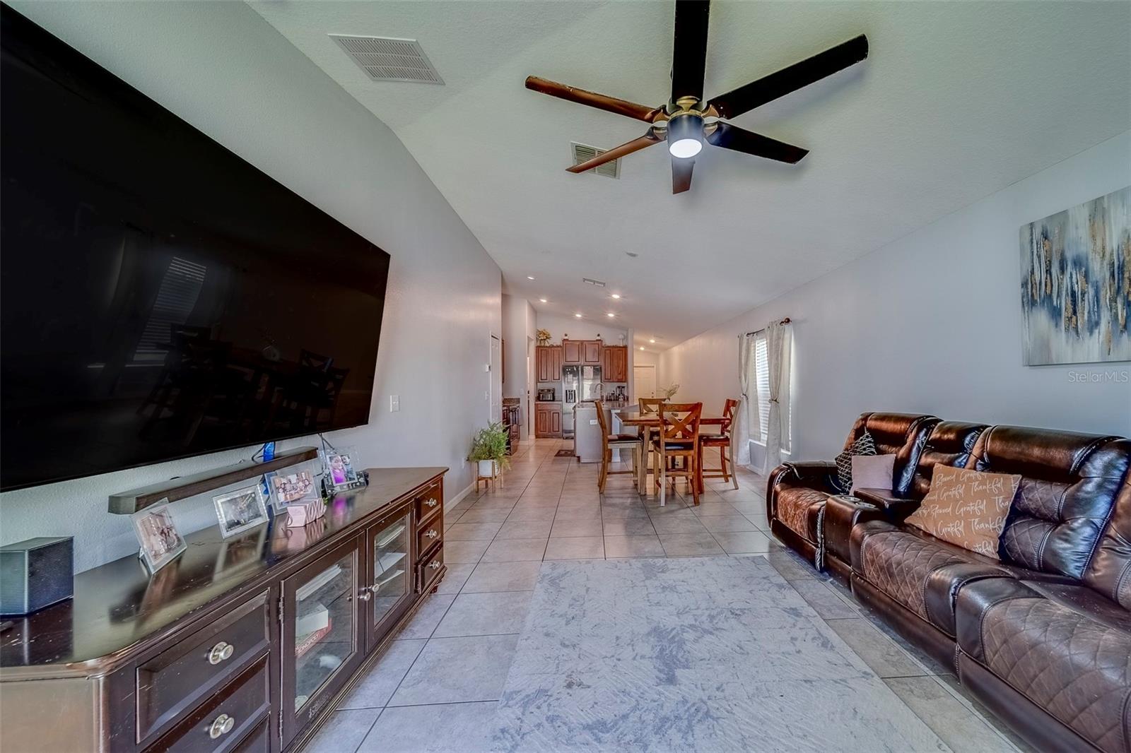 Image 4 of 61 For 10222 Cool Waterlily Avenue