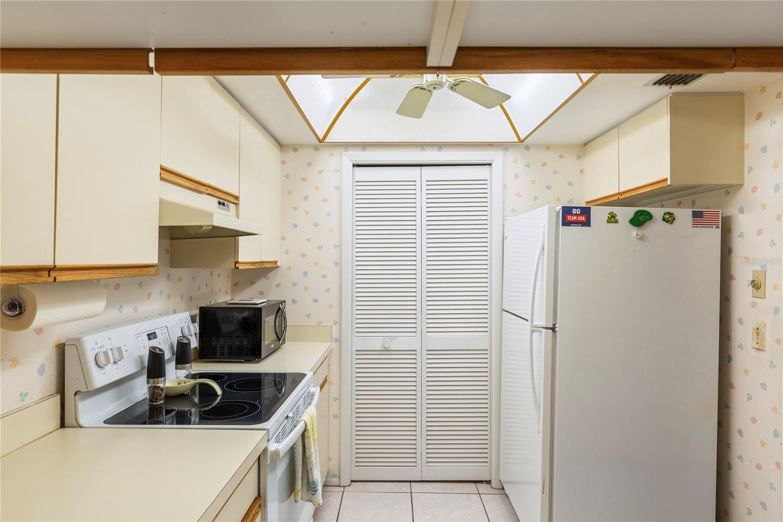 Image 31 of 44 For 2603 Oak Circle 2603