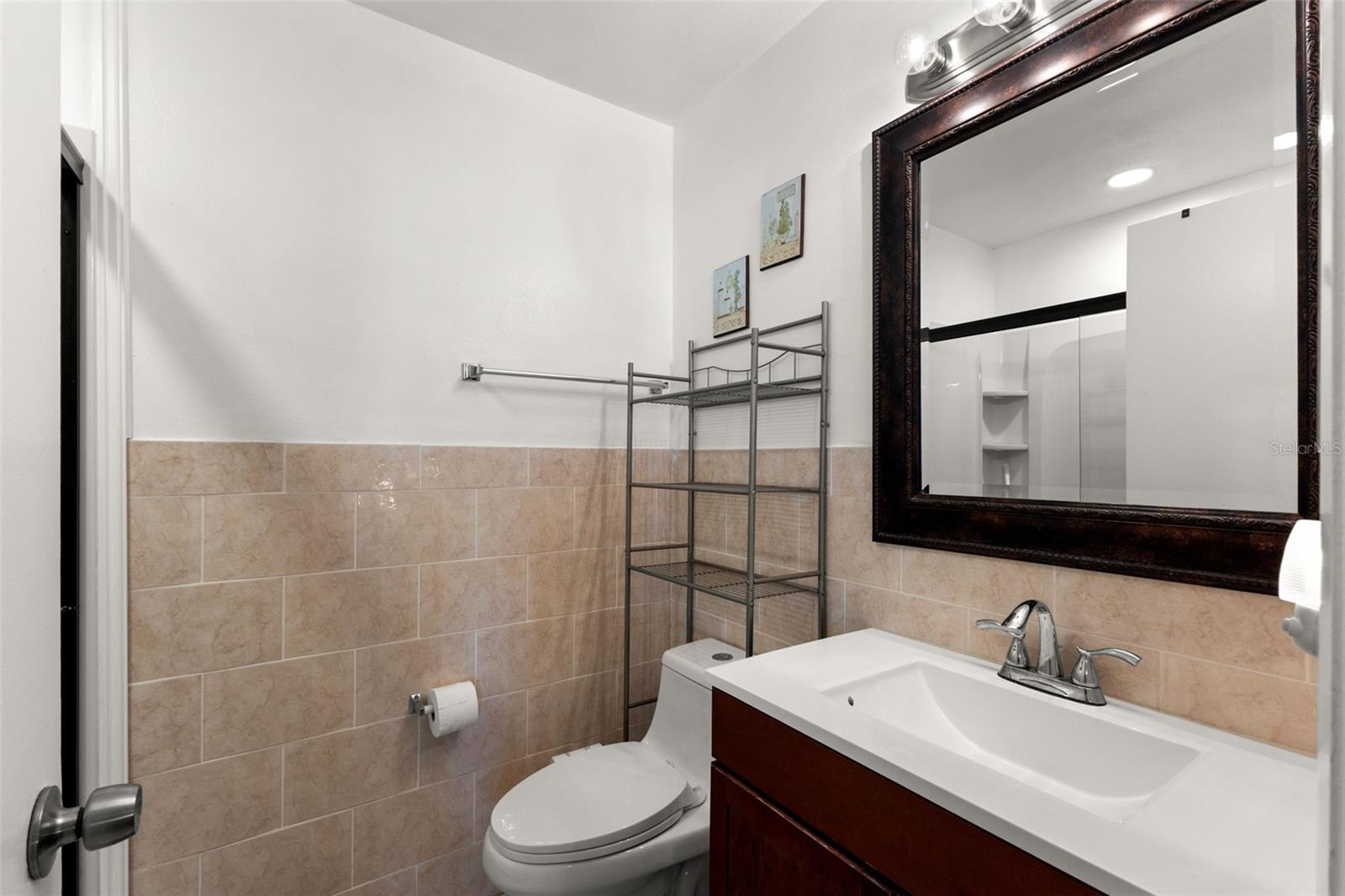 Image 18 of 36 For 3001 58th Avenue S 606