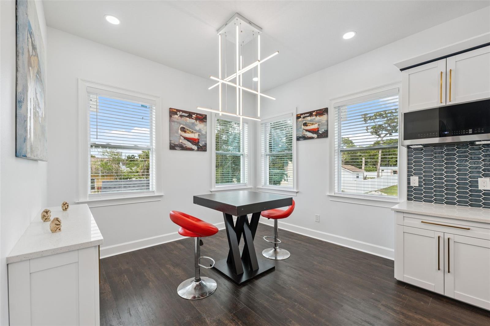 Image 13 of 65 For 8605 Inwood Drive