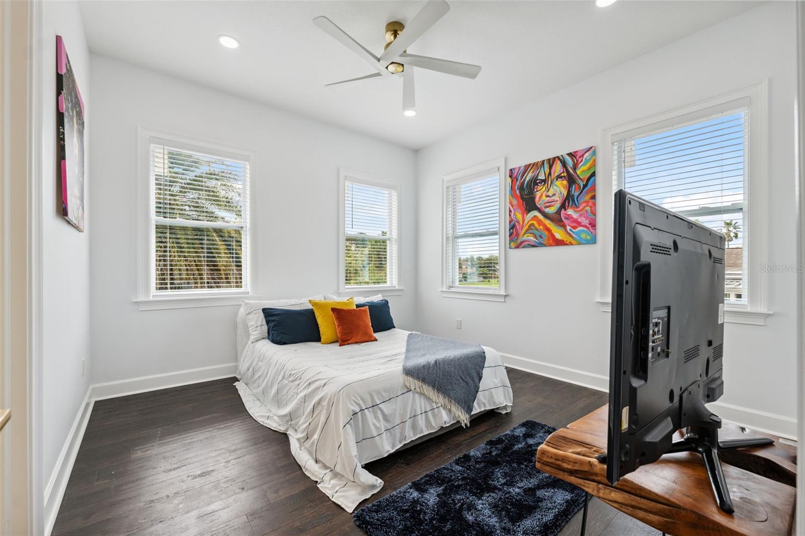 Image 26 of 65 For 8605 Inwood Drive