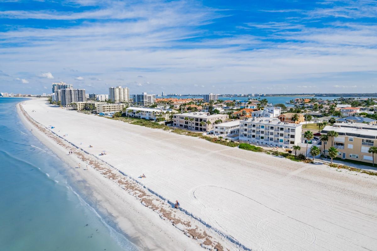 Image 26 of 44 For 3210 Gulf Boulevard 307