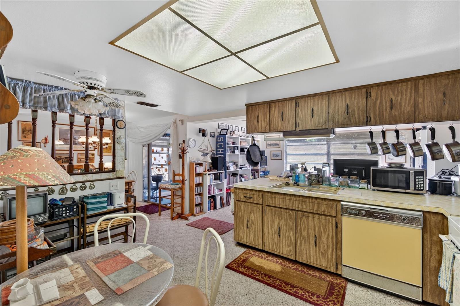 Image 15 of 37 For 7234 Stone Rd