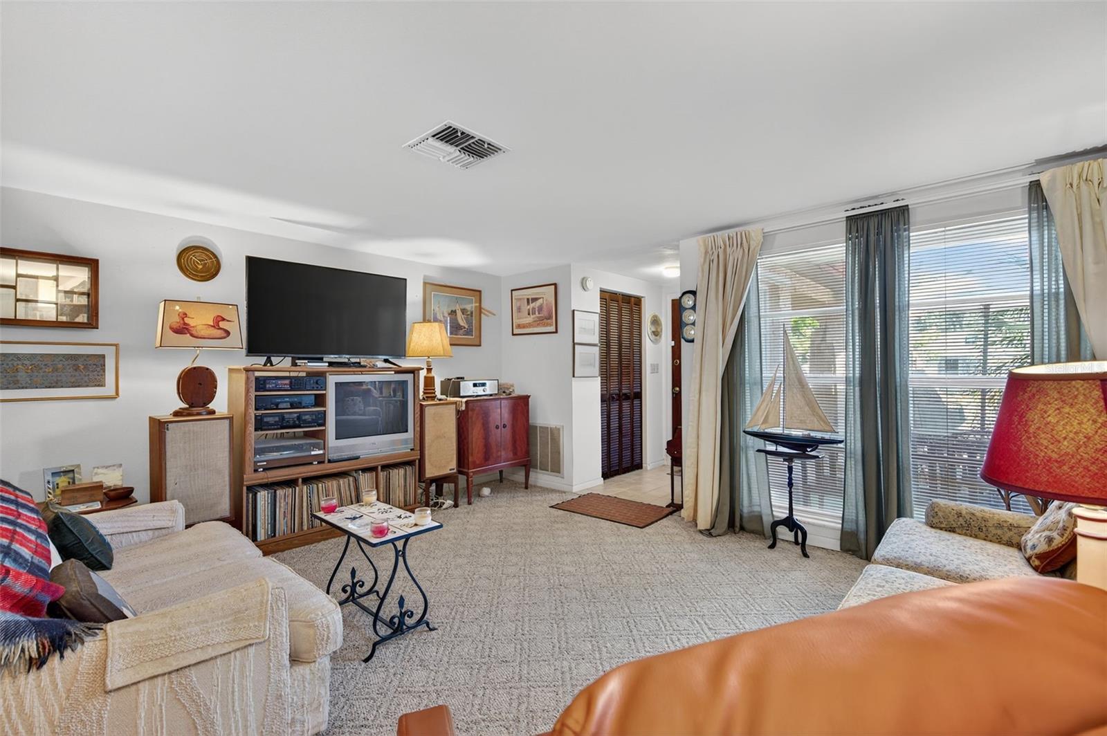 Image 6 of 37 For 7234 Stone Rd