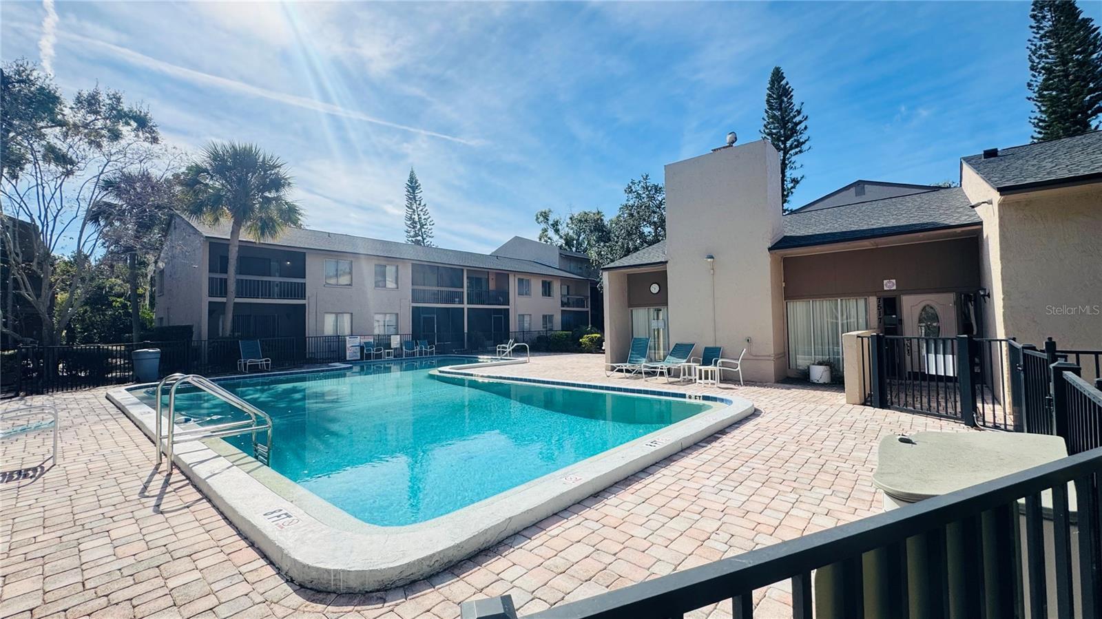 Image 6 of 8 For 7519 Pitch Pine Circle 171