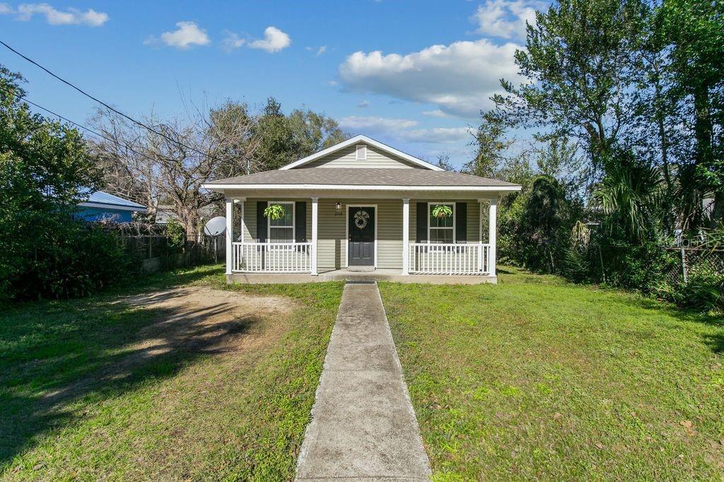 Image 3 of 17 For 2710 Gonzalez Street