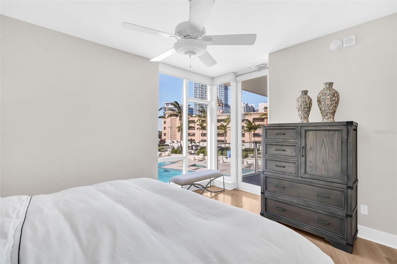 Image 29 of 51 For 175 1st Street S 702