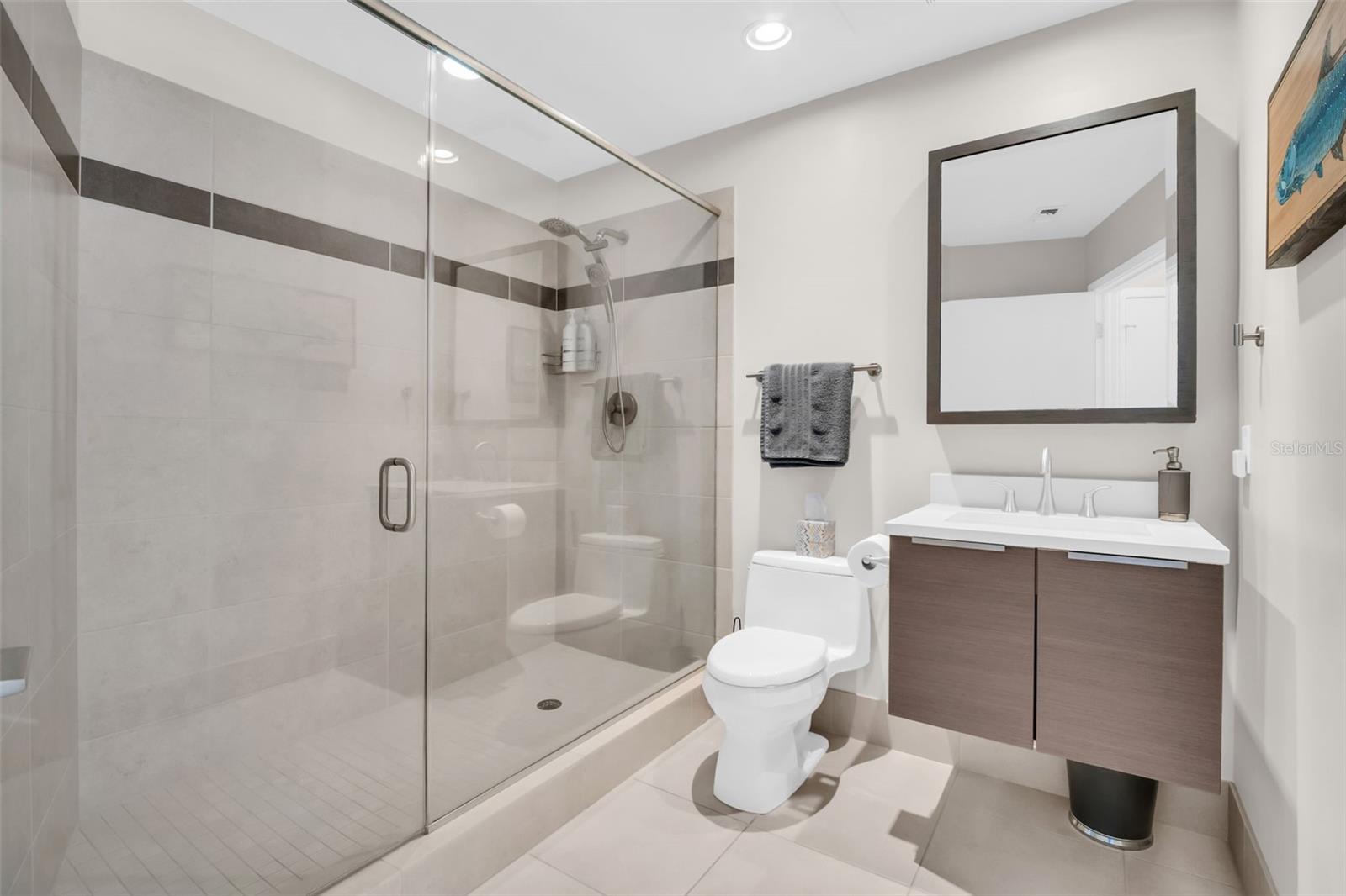 Image 36 of 51 For 175 1st Street S 702