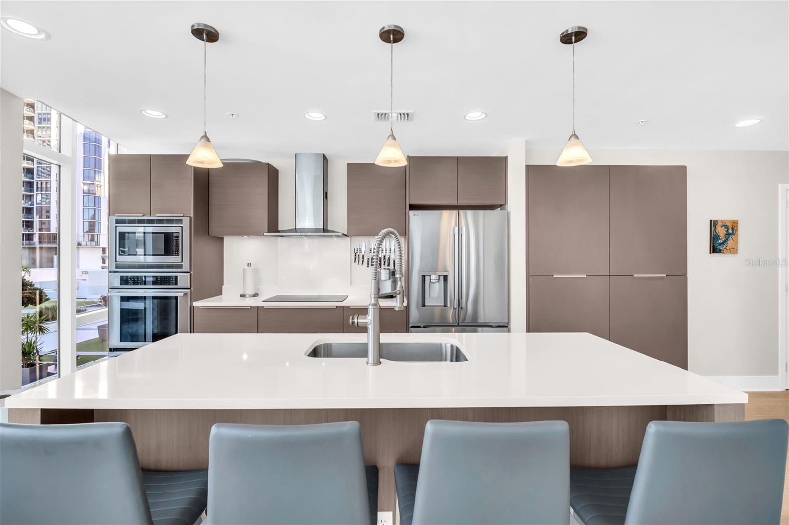 Image 6 of 51 For 175 1st Street S 702