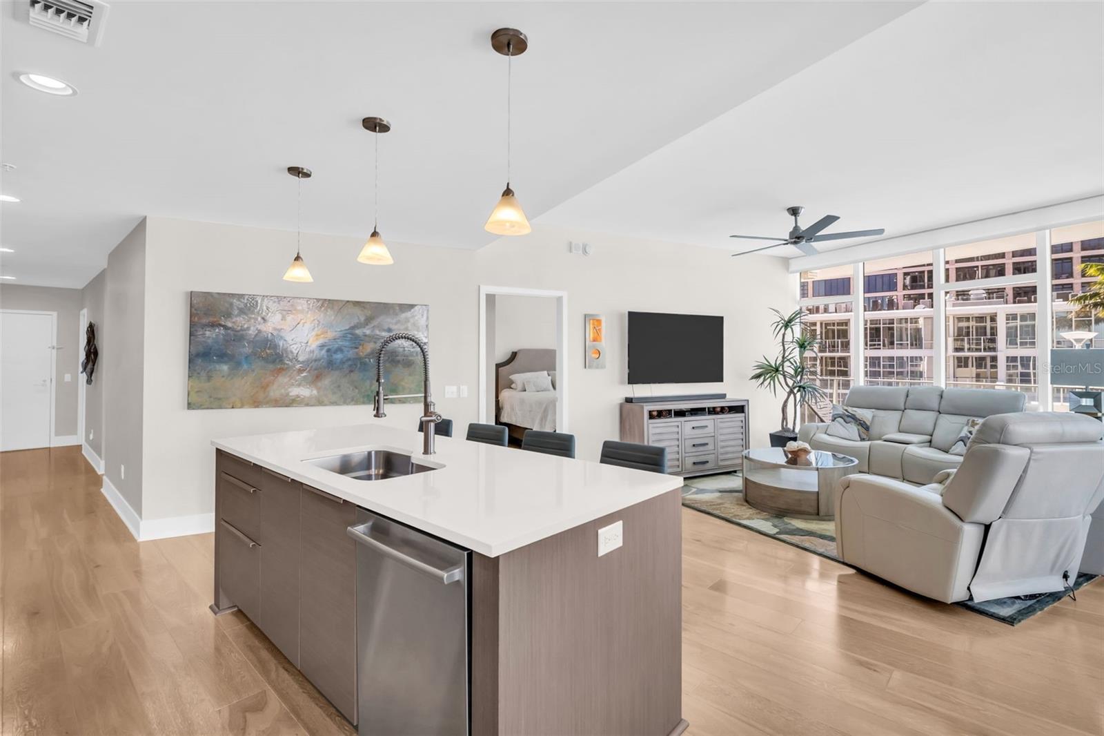 Image 9 of 51 For 175 1st Street S 702