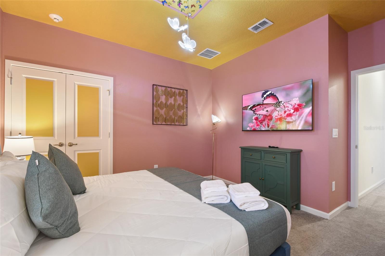 Image 31 of 77 For 2532 Shanti Drive