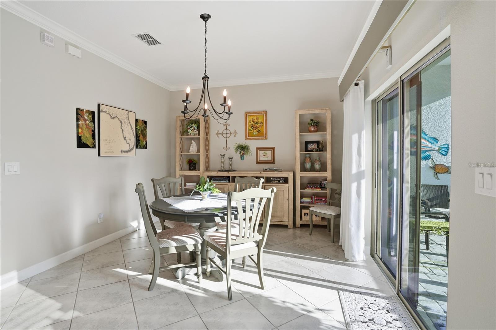 Image 17 of 49 For 1370 White Fox Run