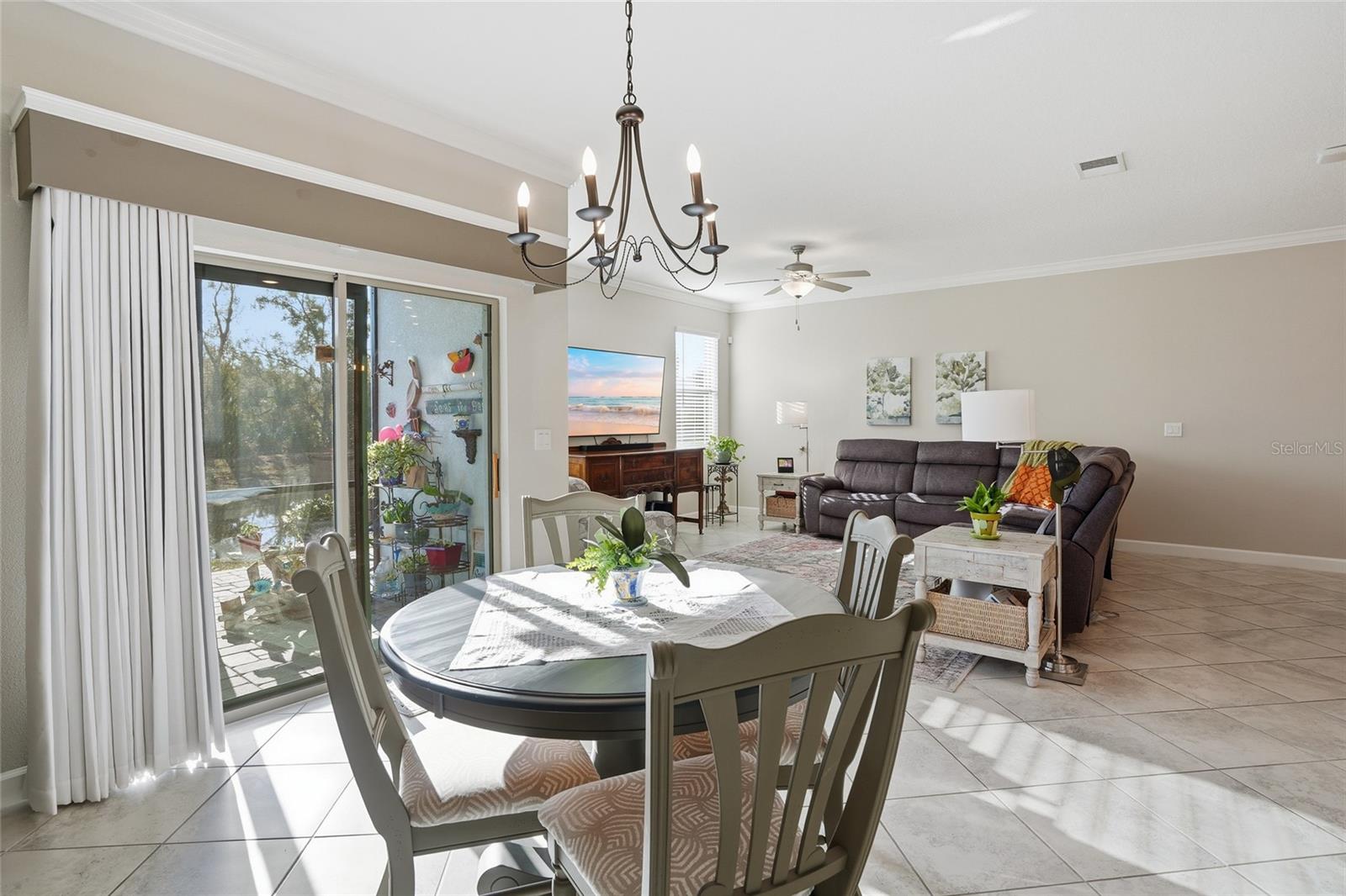 Image 18 of 49 For 1370 White Fox Run