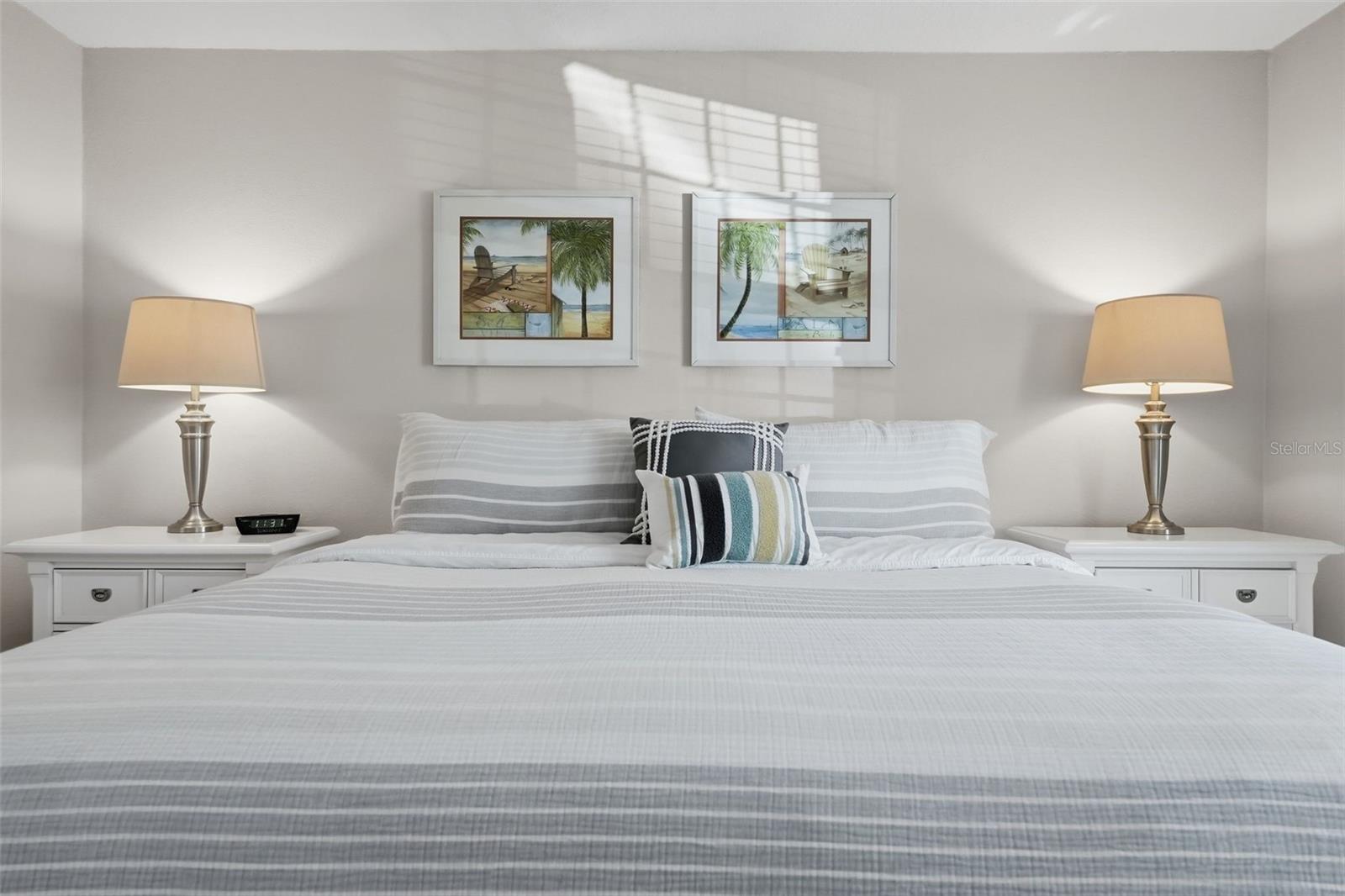 Image 11 of 43 For 3783 Pompano  B