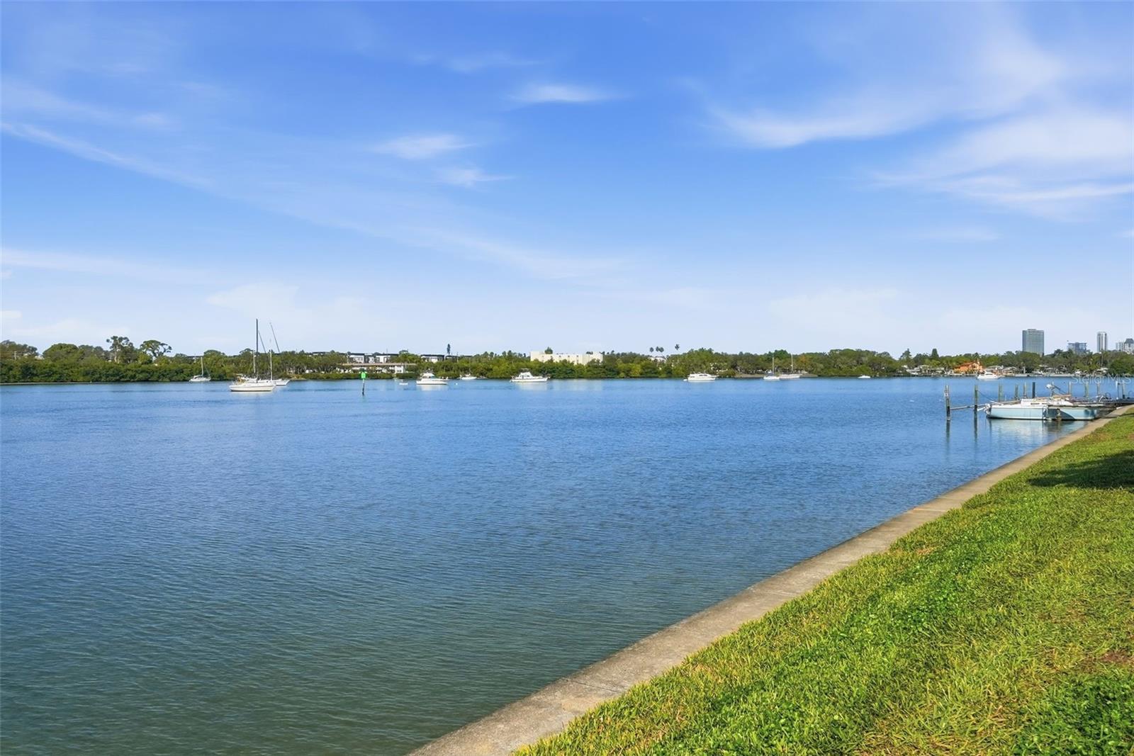 Image 18 of 43 For 3783 Pompano  B