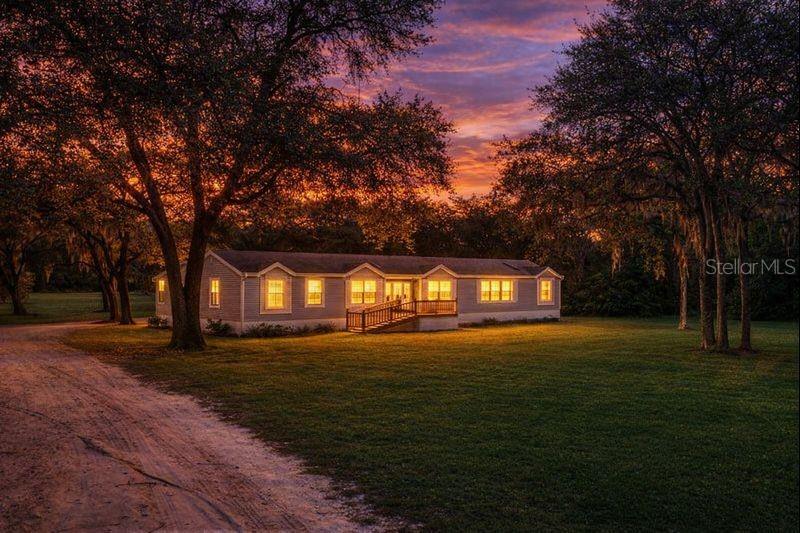 Image 3 of 53 For 7029 Forbes Road