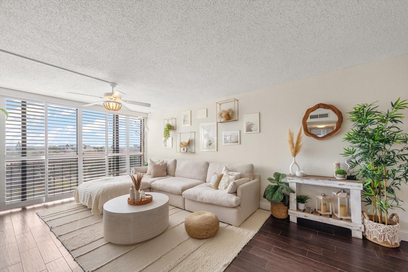 Listing photo id 13 for 255 Dolphin Point 508