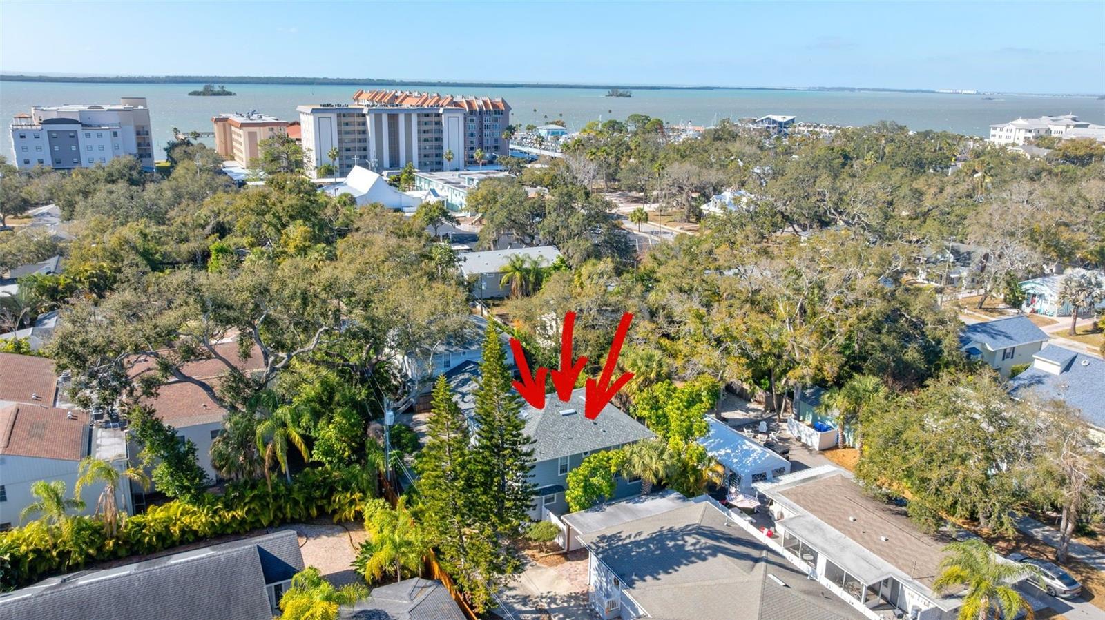 Image 29 of 38 For 618 Broadway  B