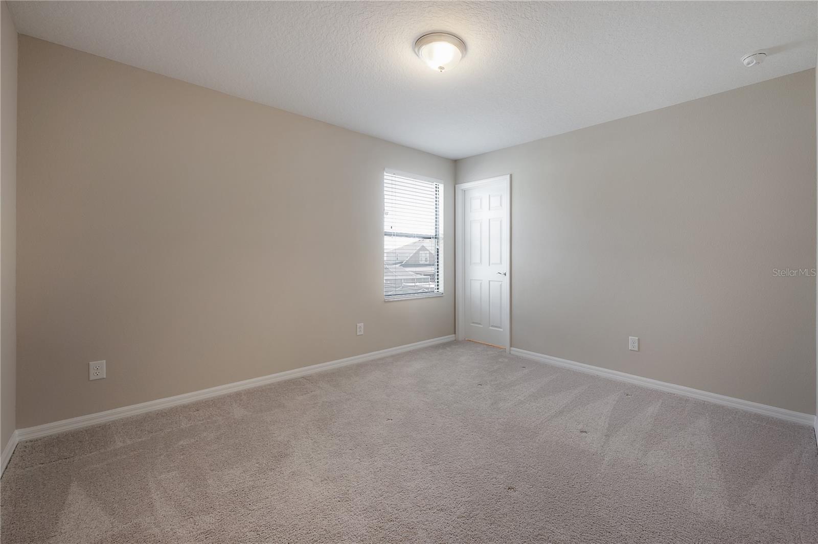 Image 50 of 84 For 19326 Long Lake Ranch Boulevard