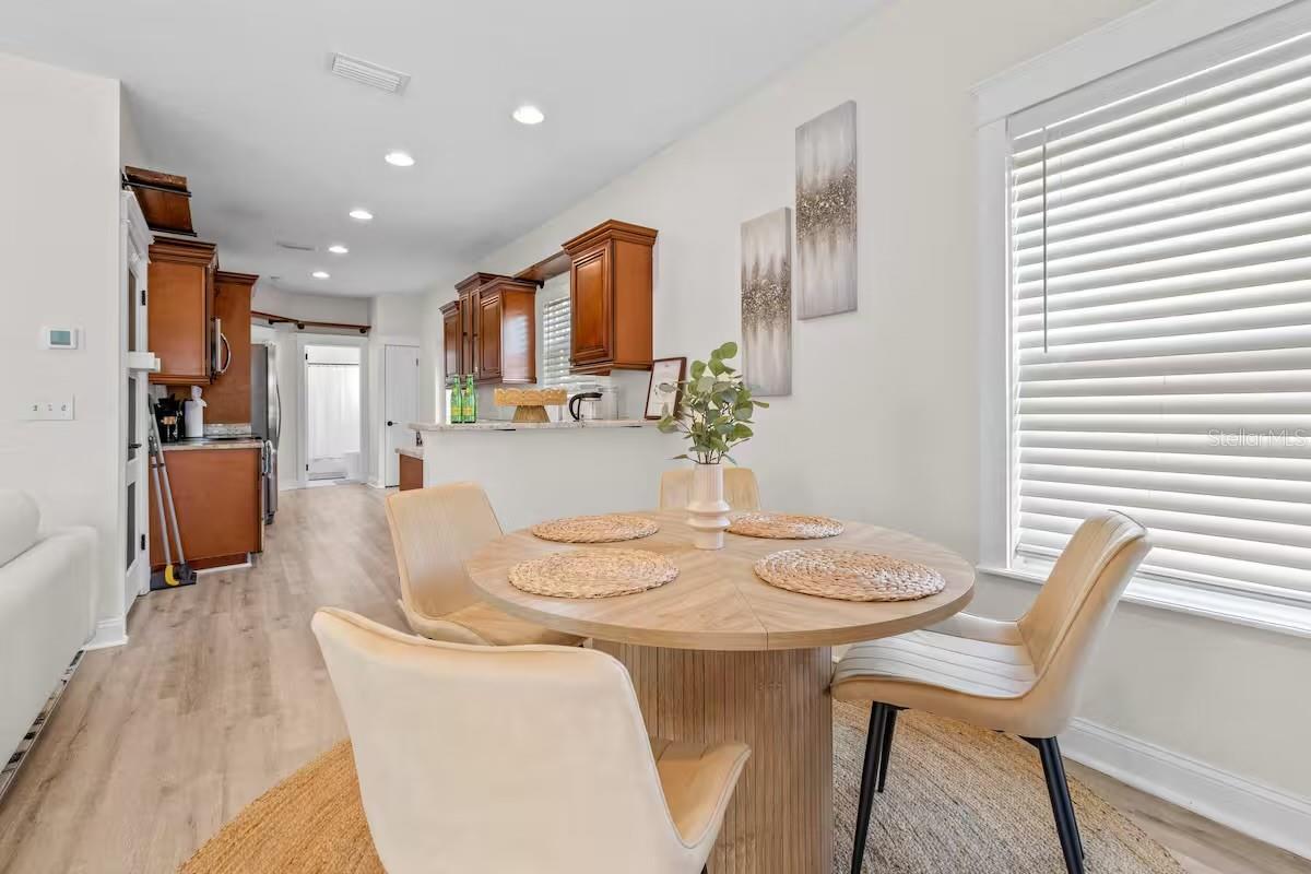 Image 9 of 34 For 7413 Elliott Street