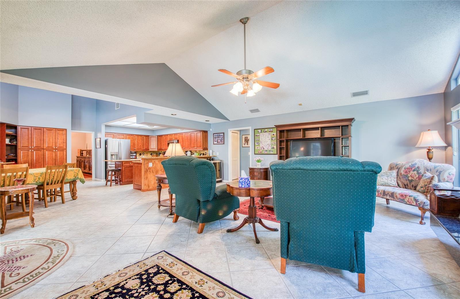 Image 19 of 47 For 4901 Hallstead Way