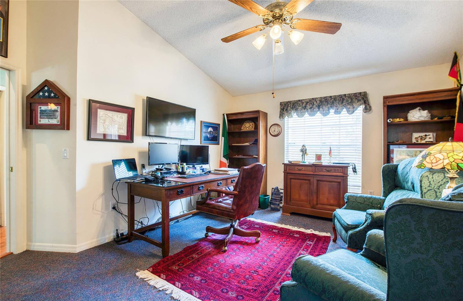 Image 31 of 47 For 4901 Hallstead Way