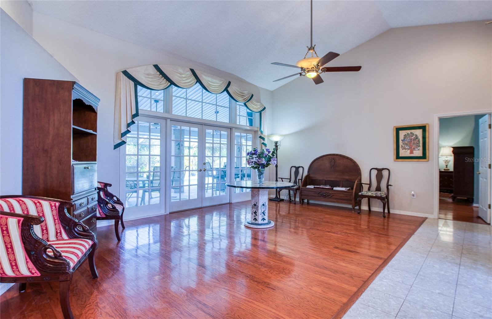 Image 6 of 47 For 4901 Hallstead Way