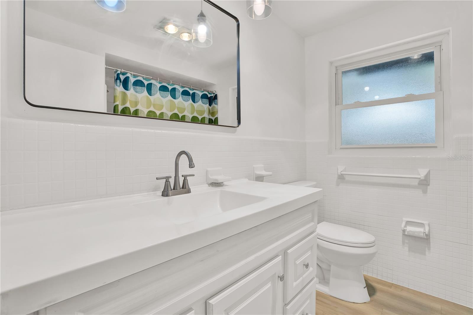 Image 12 of 22 For 980 5th Avenue Ne