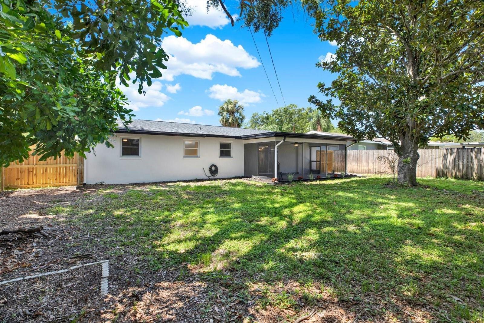 Image 18 of 22 For 980 5th Avenue Ne